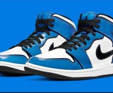 Jordan 1s Signal Blue/White/Black 10.5UK
