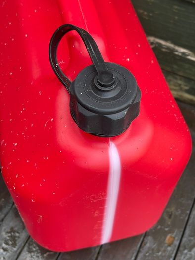Petrol can 10 L