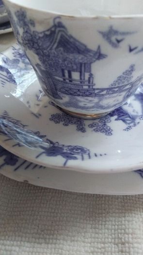 Bal Four Royal Crown Tea Set