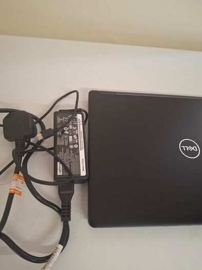 Dell Latitude 5490 | Intel Core i5 8th Gen | 8GB RAM | 256GB SSD | Windows 11 | Excellent Battery