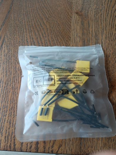 0.22uf Capacitors 275v pack of 8