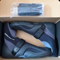 Brand New Neil Pryde 4mm Wetsuit Boots Women's