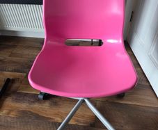 Swivel chair