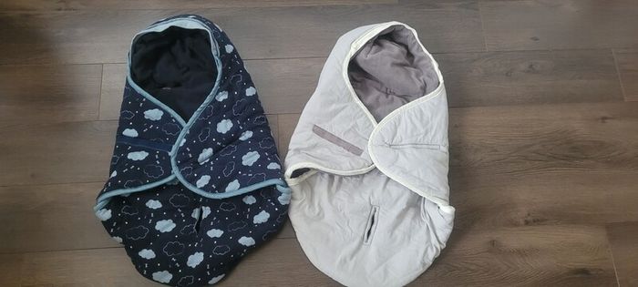 Baby car seat / buggy blankets (x2)