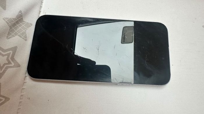 White iPhone 15 plus