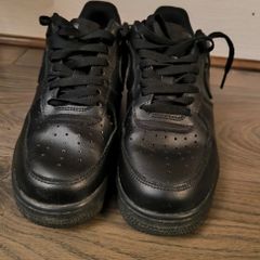 Nike Air Force / Size UK 6.5