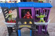 Batman Gotham Jail