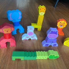 Wild Animal Wooden Blocks Set - 30 Pieces