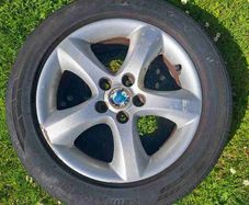 Tyre 195/55 R15 in excellent condition on Skoda Fabia Alloy Wheel (1 piece)