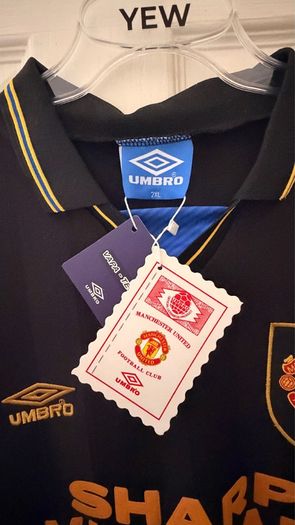 Man Utd 94 Retro Away Jersey