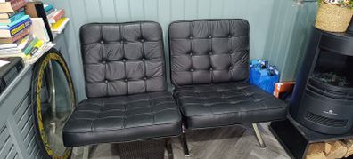2 Barcelona Chairs