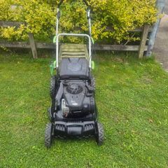 self-drive petrol lawn mower 18 inch blade starts easy runs perfect