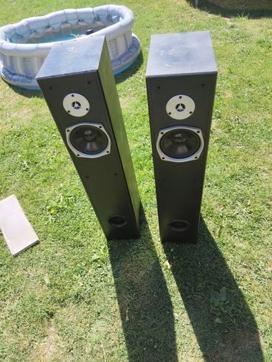 speakers