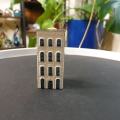 Vintage KLM House no 27 (it's leaking)