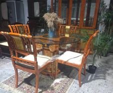 table+6 chairs+displqy cabinet