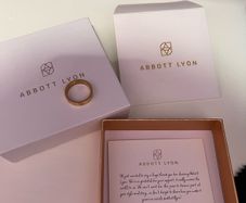 Women's Ring