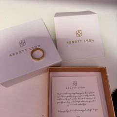 Women's Ring