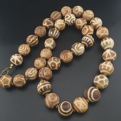 Antique Burmese Pumtek Pyu 18-19mm Beads Necklace 26 inches