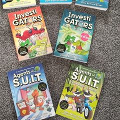 Investigators and Agents of S.U.I.T. retail at 11 euro each. Selling as 5 euro per book.