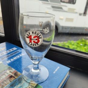 Hop house 13 stem 1/2 pint beer glass