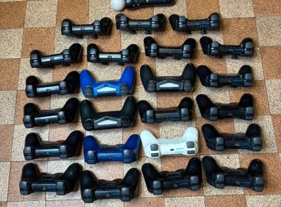 PS3/PS4 controller lot for parts/repair