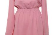 pink dress