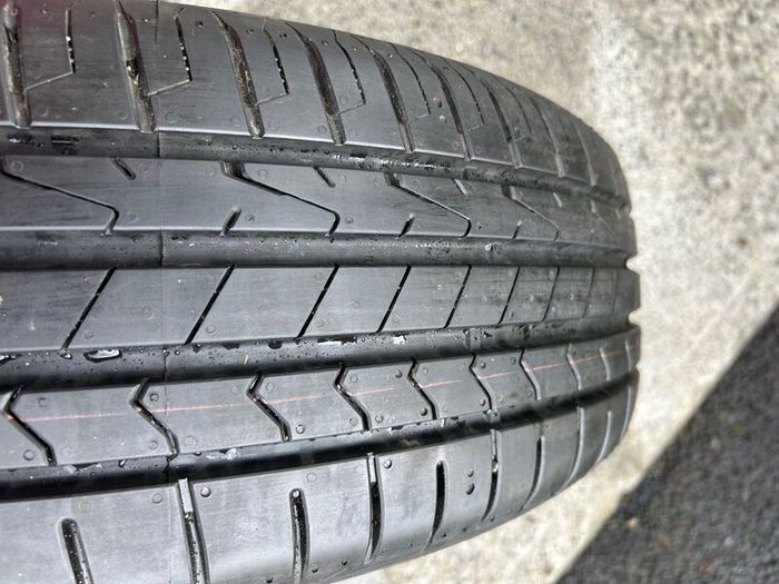 New genuine Volkswagon Venezia Alloy Rims & Tyres