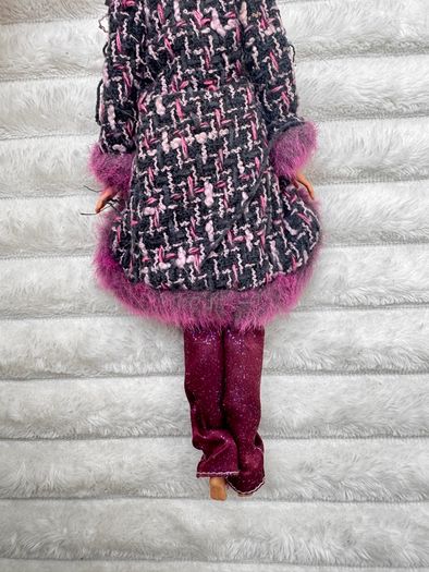 Mattel Barbie My Scene Goes Hollywood Doll Used Please see photos