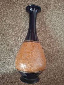 Royal Doulton Vase 28cm high.