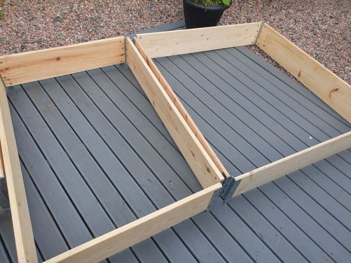 Large Raised bed planter pallet collars