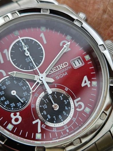 Watch Seiko Chronograph Panda.
