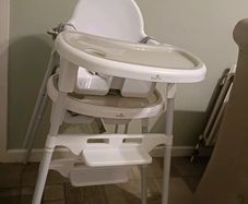 2 x Toddler High Chair (ONLY 1 LEFT)