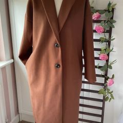coat Bnwt brown coat Made in Italy brand size small
