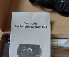 Electronic dog fence