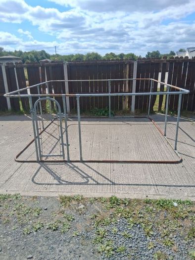 dog pen