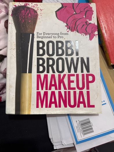 makeup book for everyone to pro