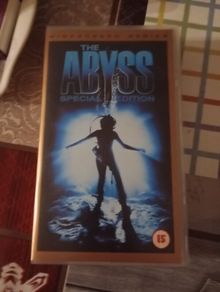the abyss collectors edition vhs