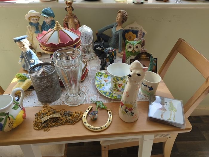 Bric-a-brac 40+ items