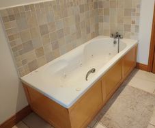 Bath, Open to Offers, Airjet with Beech panels