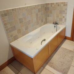 Bath, Open to Offers, Airjet with Beech panels