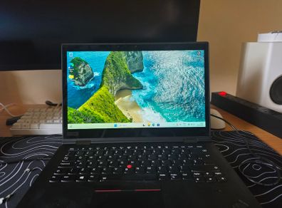 Lenovo x1 Yoga