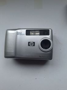 HP Photosmart 120 1.0 megapixel digital camera