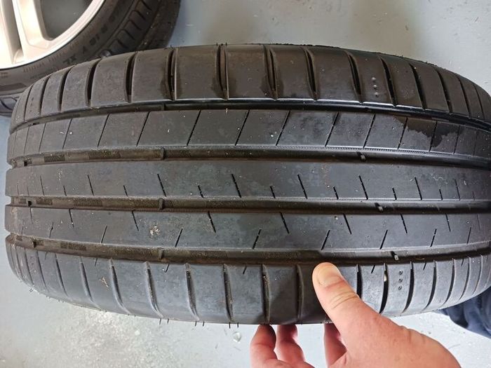 18 VW Passat/Golf Mallory alloys and tyres