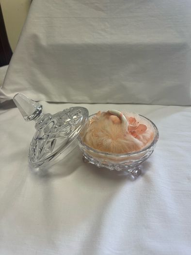 Antique crystal vanity powder holder and powder puff
