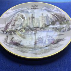 Royal Worcester Display Plates, depicting Caernarvon Castle, to celebrate the investiture of HRH Prince Charles.