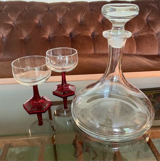 Vintage Full Bodied Red Wine Glass Decanter Original Stopper