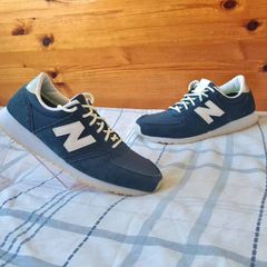 New balance 420 green Size 4 eu 36.5 in like new condition