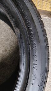 Tyre 245/40/R17 as new
