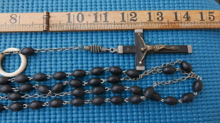 Vintage Nuns Rosary 45 Inches Long