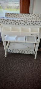 changing table with bath Bella baby